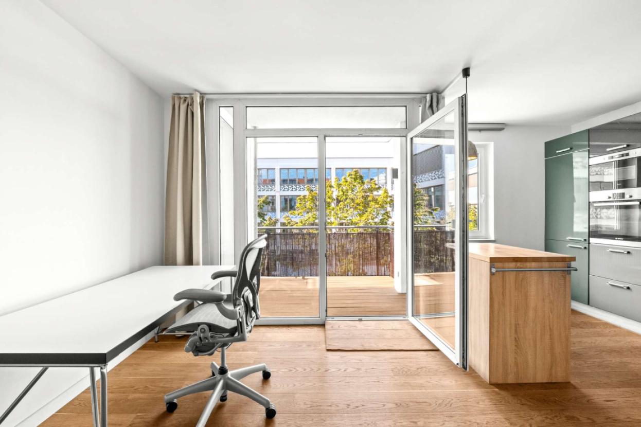 Zugang Balkon