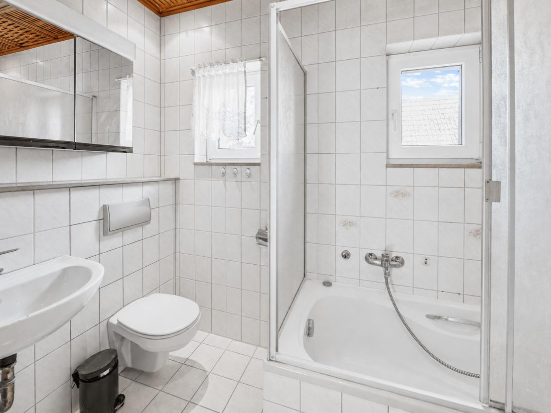Badezimmer - KI-generiert