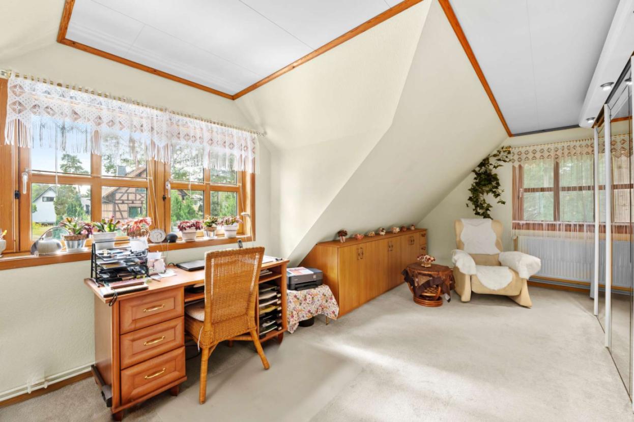 Großes Schlafzimmer