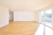 Wohn-/Ess- und Küchenbereich