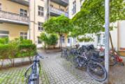 Fahrradständer im Innenhof