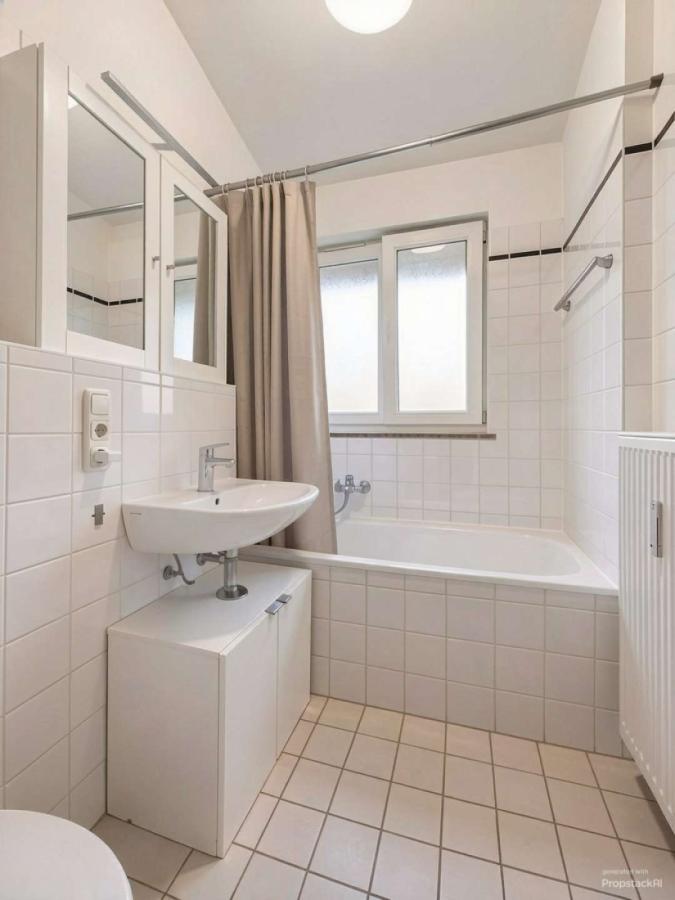 Badezimmer - (KI generiert)