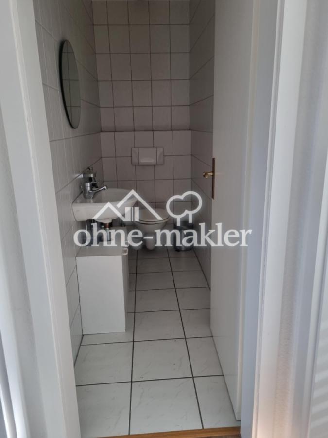 separate Toilette
