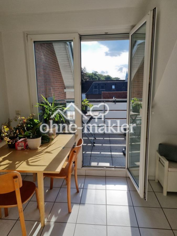 Küche mit Balkon