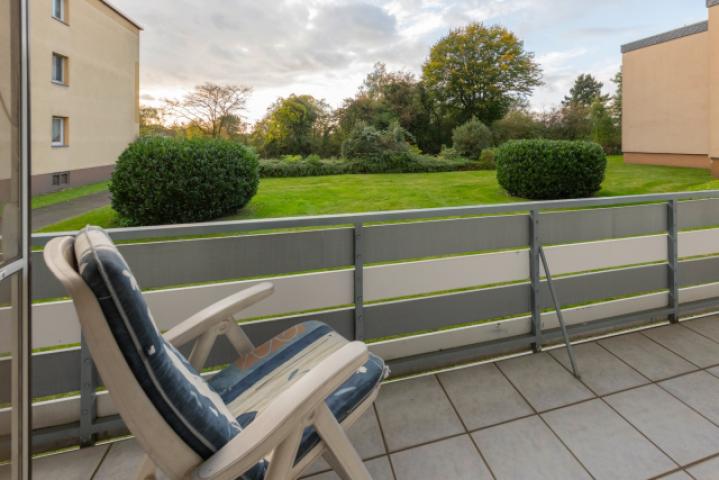 Balkon mit Blick ins Grüne