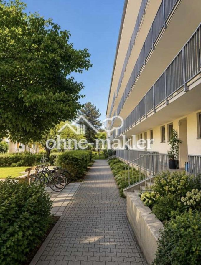 Hausfront/Eingangsbereich