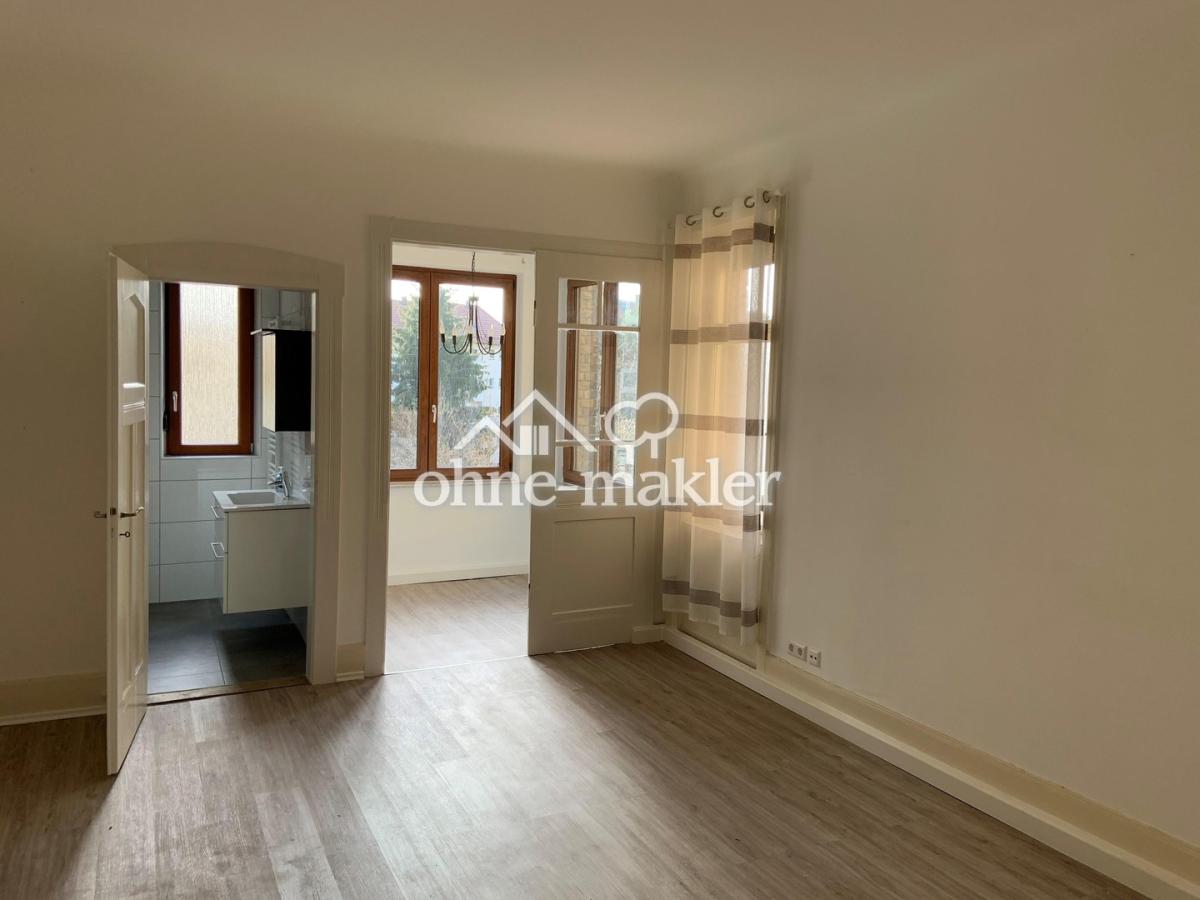 Schlafzimmer mit Büro Erker