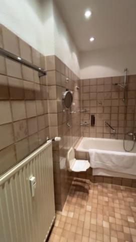 Badezimmer 2