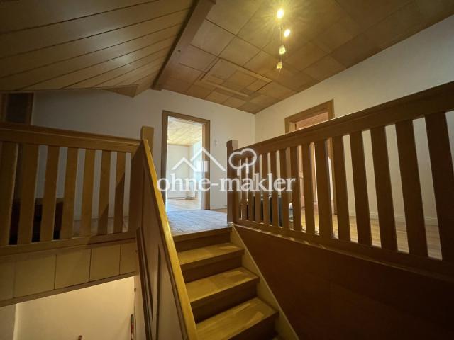 Treppe zum OG