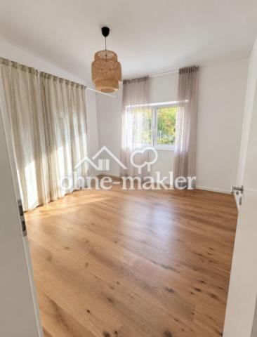 Kinder-/Arbeitszimmer