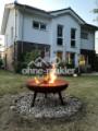 Garten mit Feuerstelle