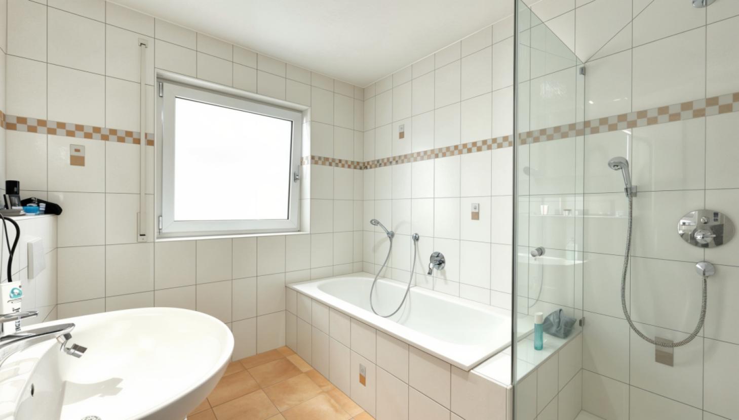 Badezimmer 1. OG