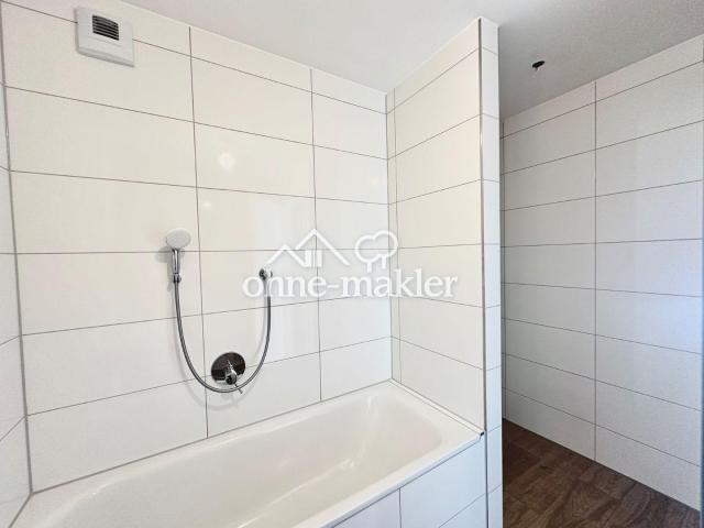 Badezimmer Ansicht 2jpg