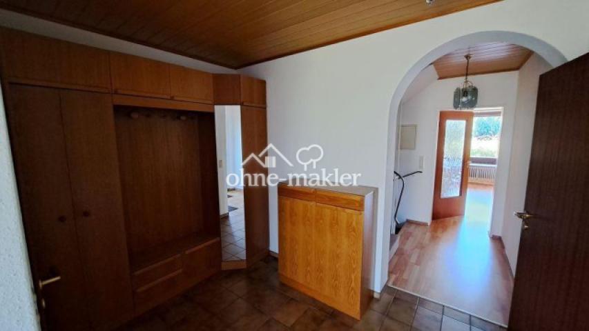 Eingangsflur mit Garderobe