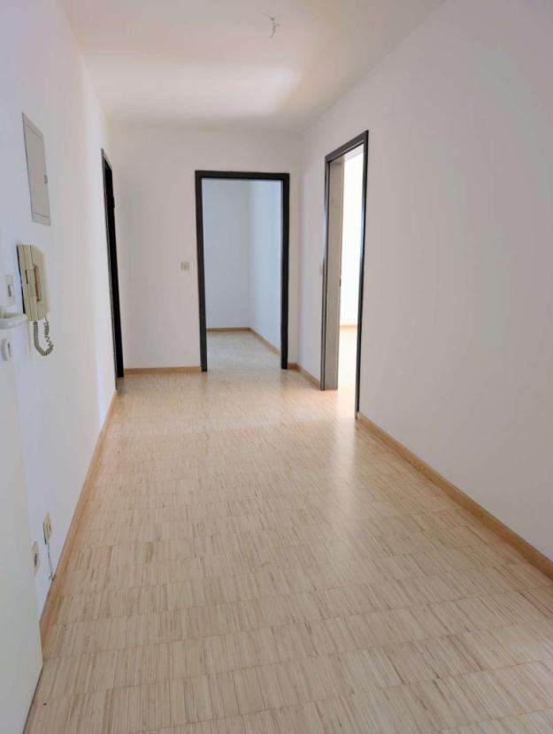 Flur Blick Schlafzimmer und Bad