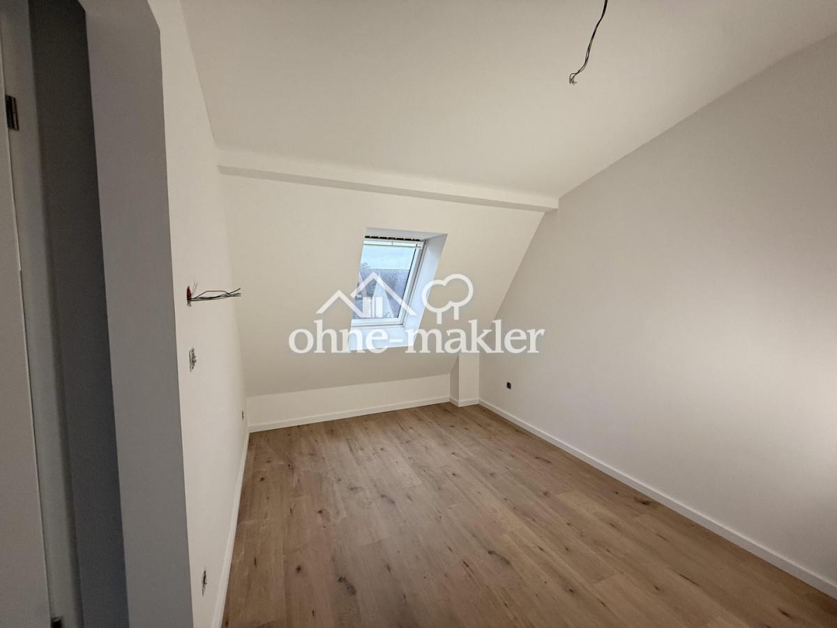 Ankleide zu Zimmer 3