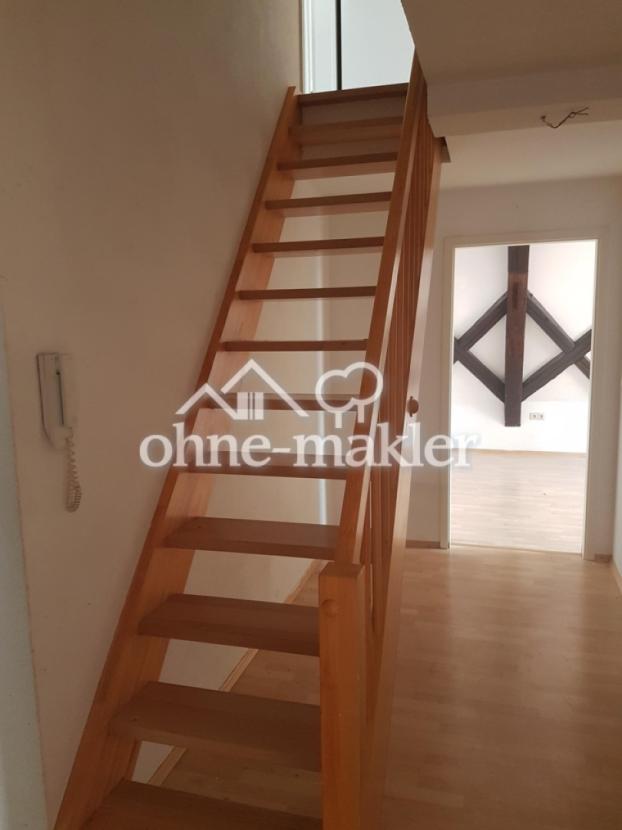 Wohnungsinterne Treppe zum 2DG
