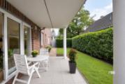 Terrasse mit Gartenblick