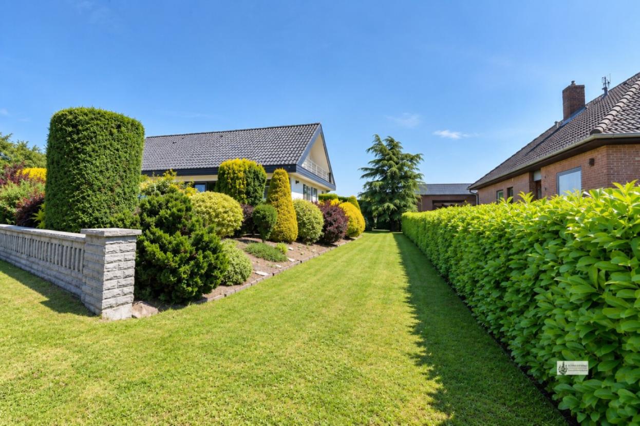 Zufahrt zum Garten