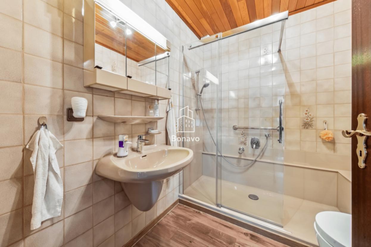 Badezimmer EG