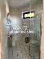 Erstes Bad mit Dusche