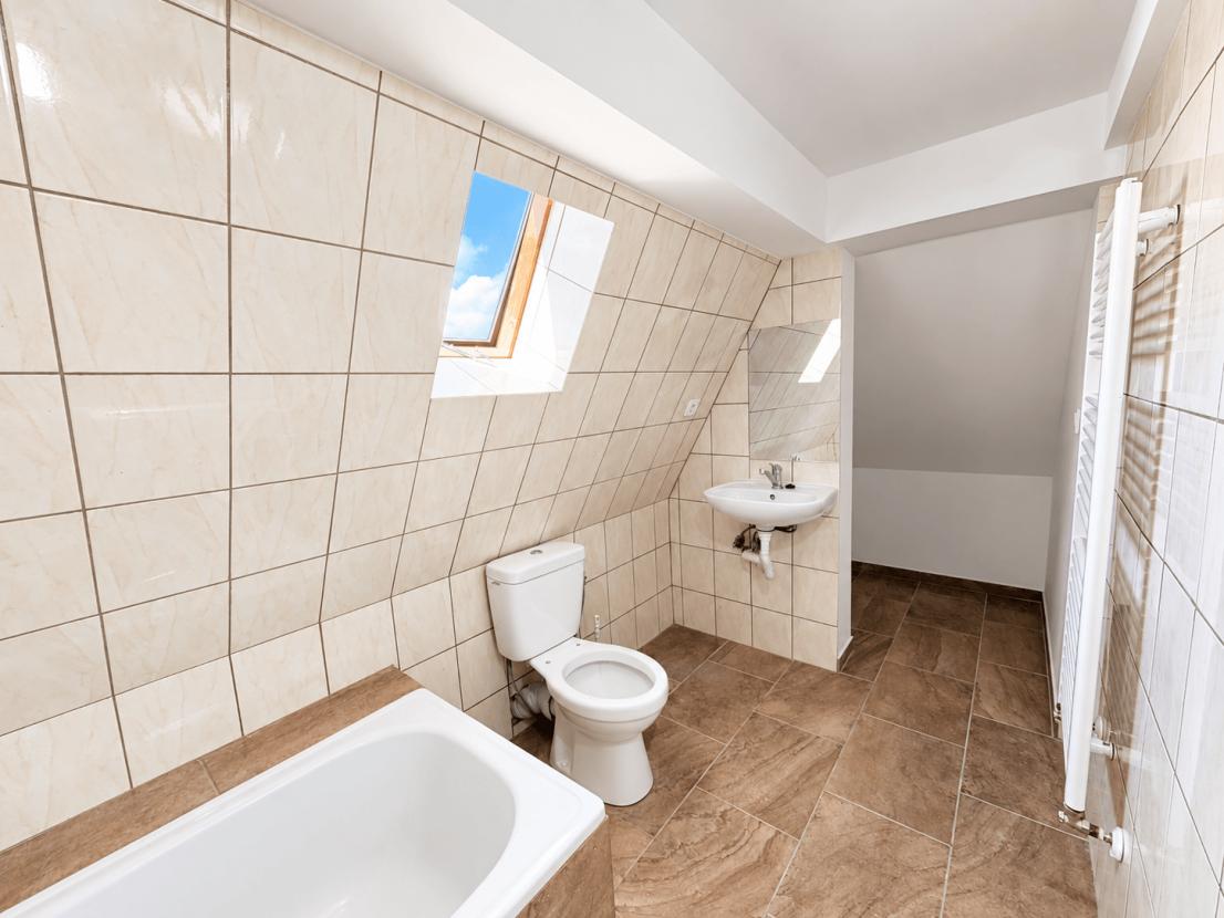 Badezimmer DG