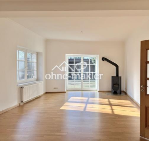 NE 02 Wohnzimmer