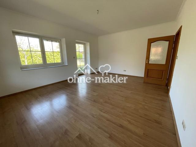 NE 04 Wohnzimmer