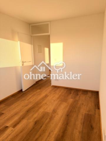 Kinder-/Arbeitszimmer 2/2