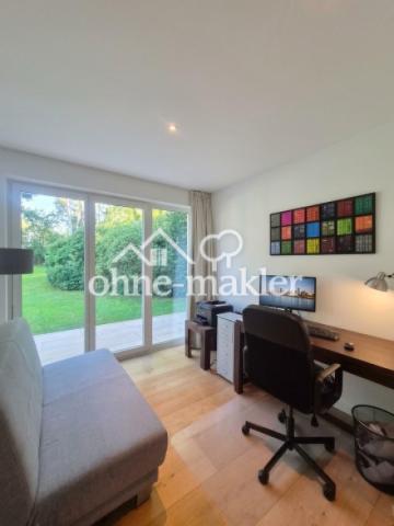 Büro / Home Office