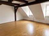 Wohnzimmer unmöbliert