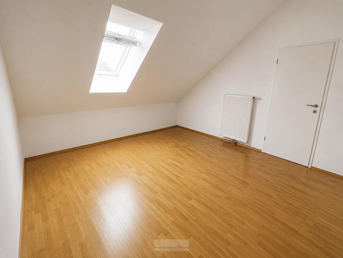Galerieebene unmöbliert