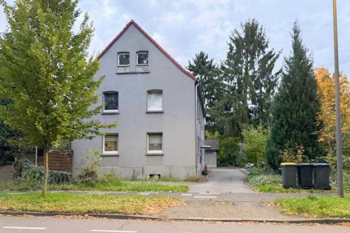 Straßenansicht