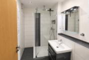 Bad mit Dusche