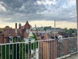 die Burg rund um die Uhr