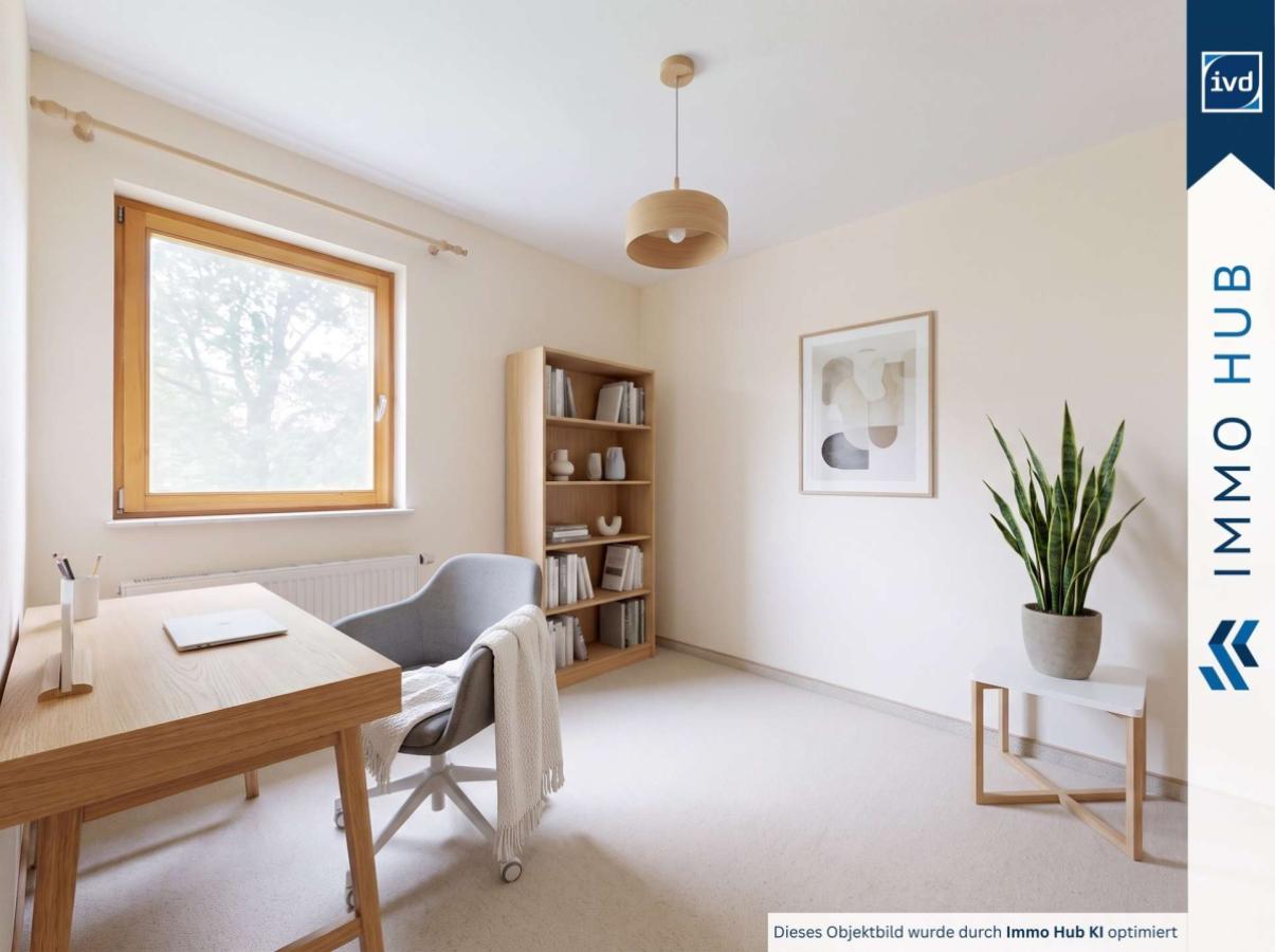 Büro_staged
