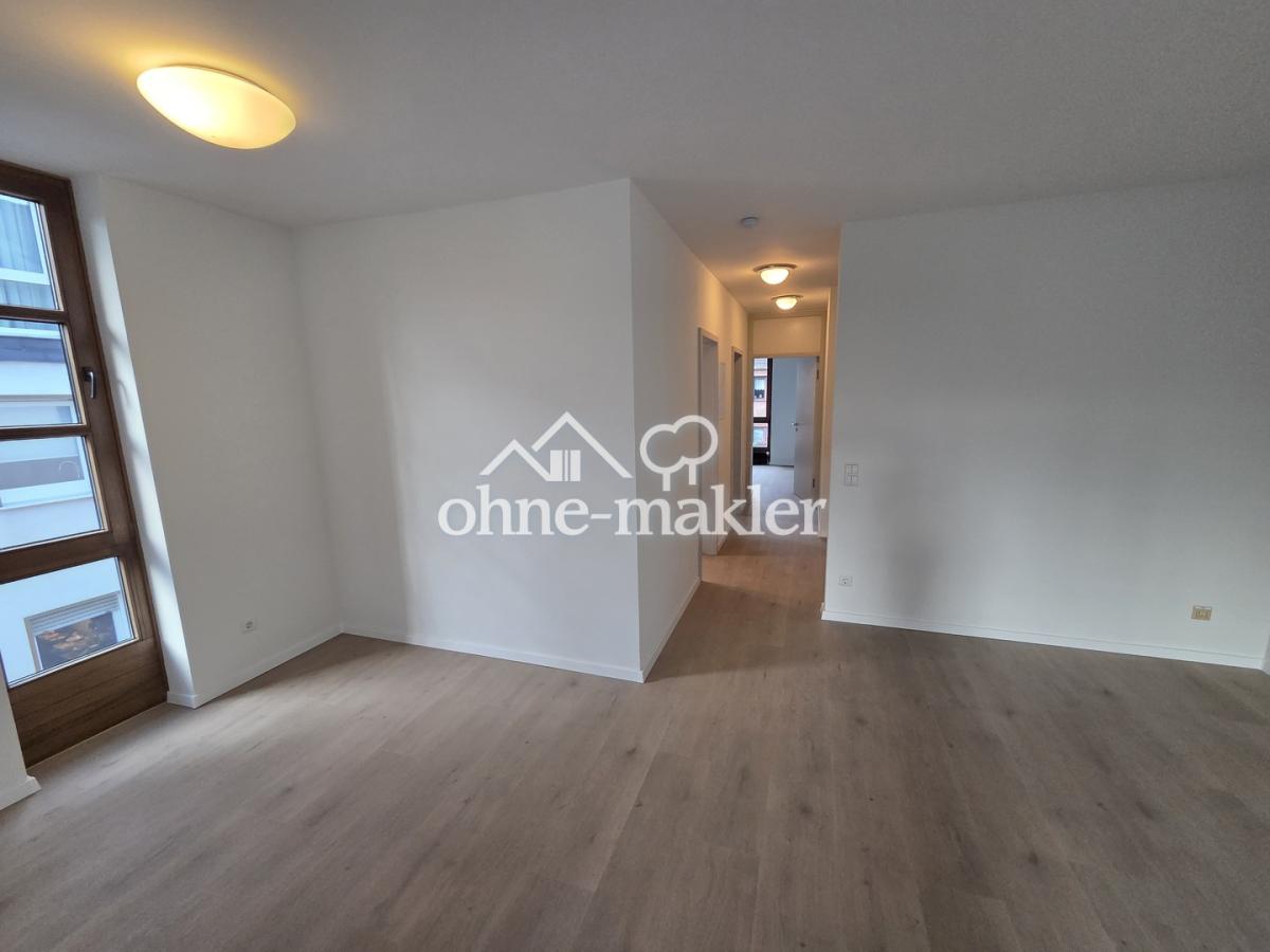 Wohnzimmer, Blick zur Diele