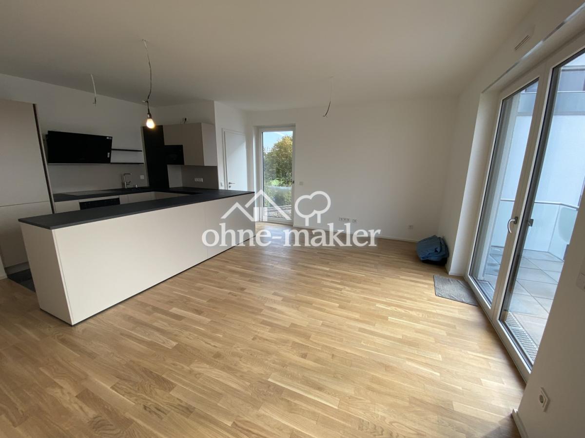 Wohnzimmer mit Küche