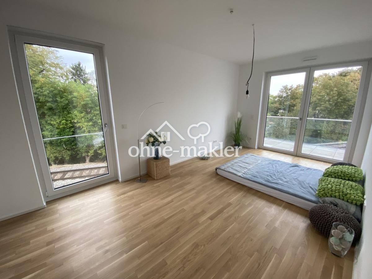 Schlafzimmer mit Sonnenaufgang