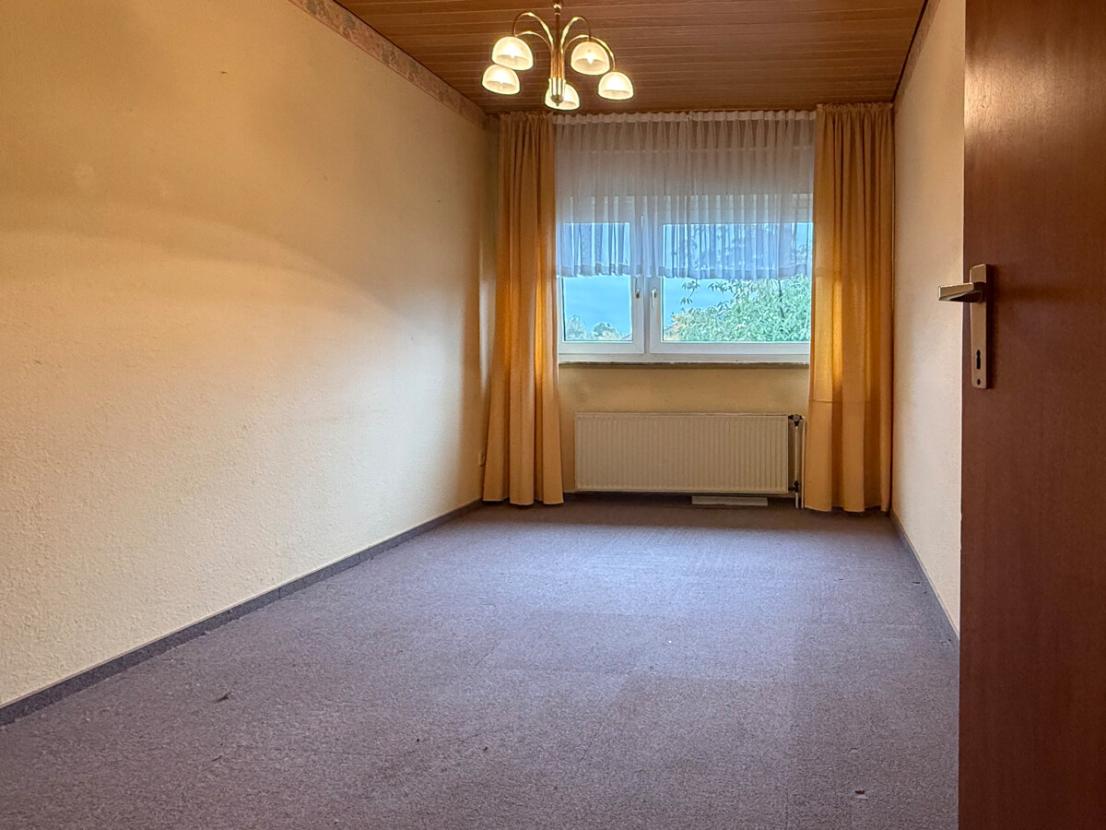 Zimmer 2 OG