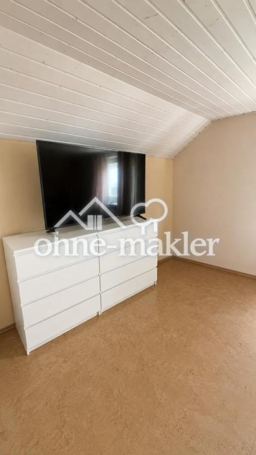 Schlafzimmer Eltern OG