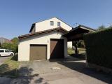 Große Doppel-Garage