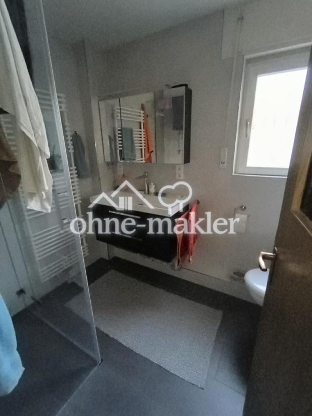 Badezimmer (OG)