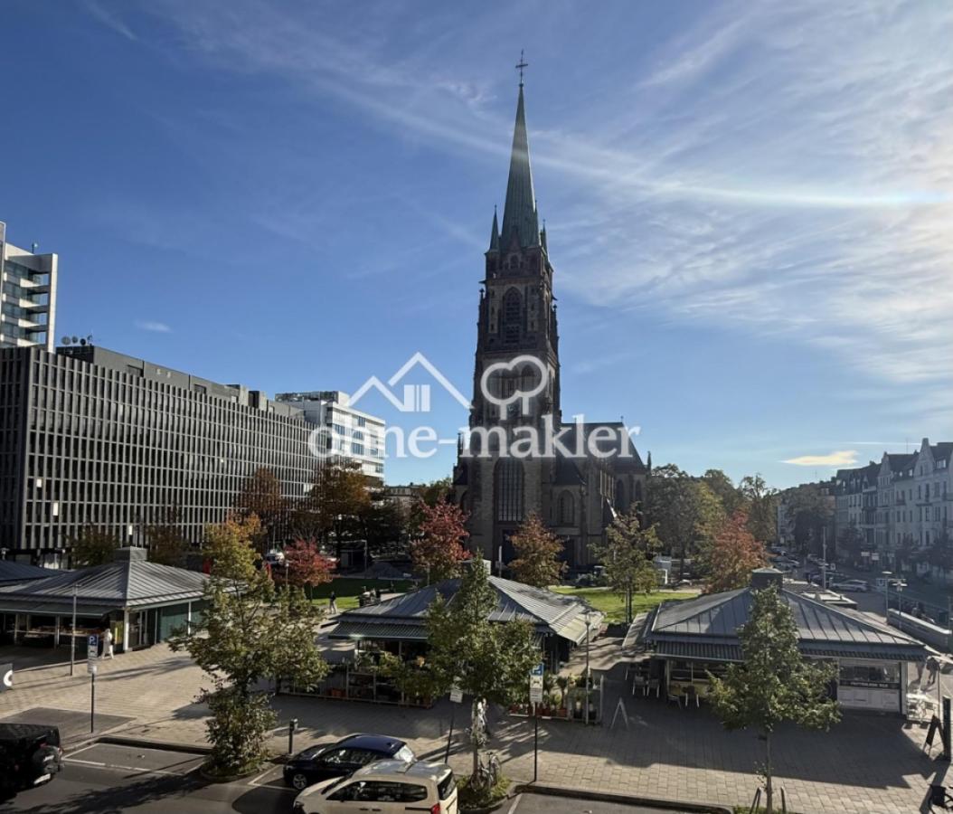 Kirchplatz am Fürstenwall