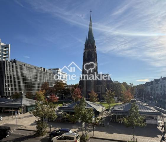 Kirchplatz am Fürstenwall
