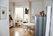 Vorderhaus Wohnung 1. OG - Wohnküche mit Balkonzugang