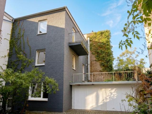 Hinterhaus