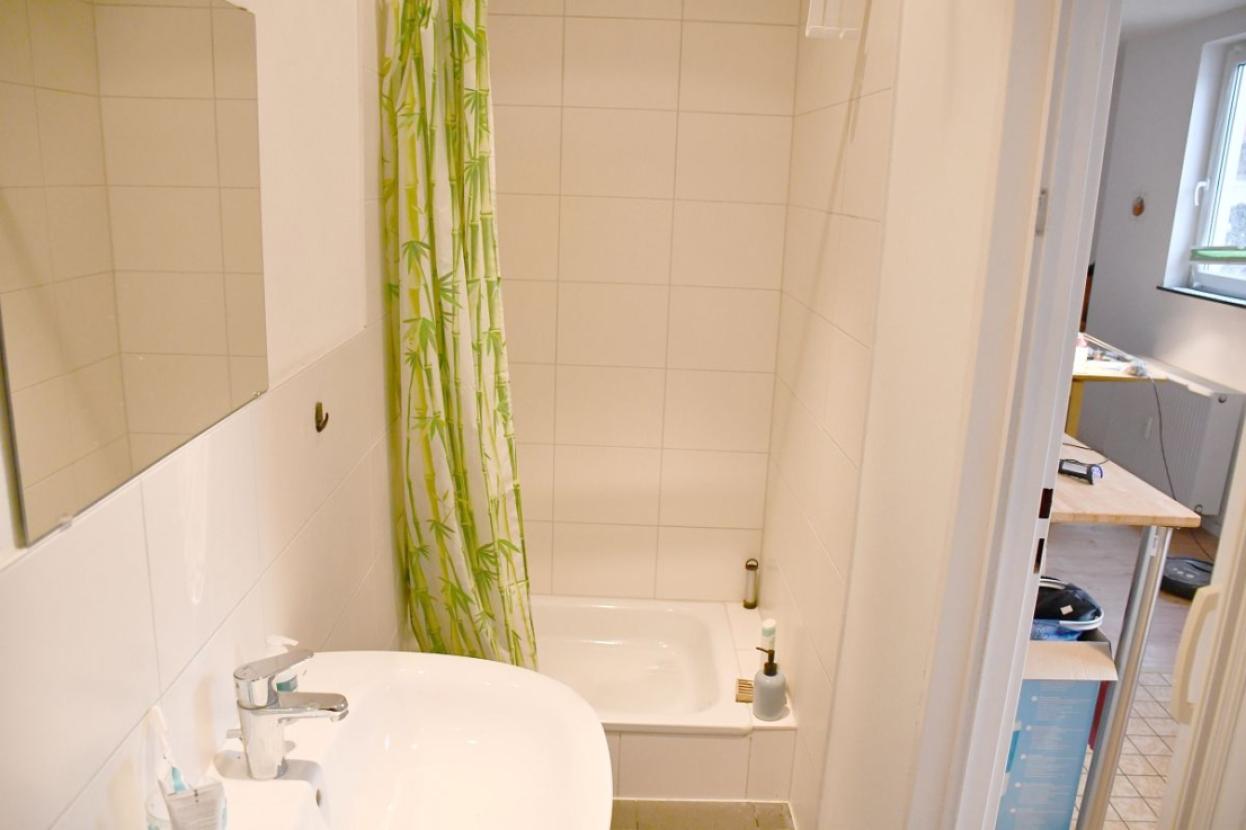 Hinterhaus -Appartement - Duschbad