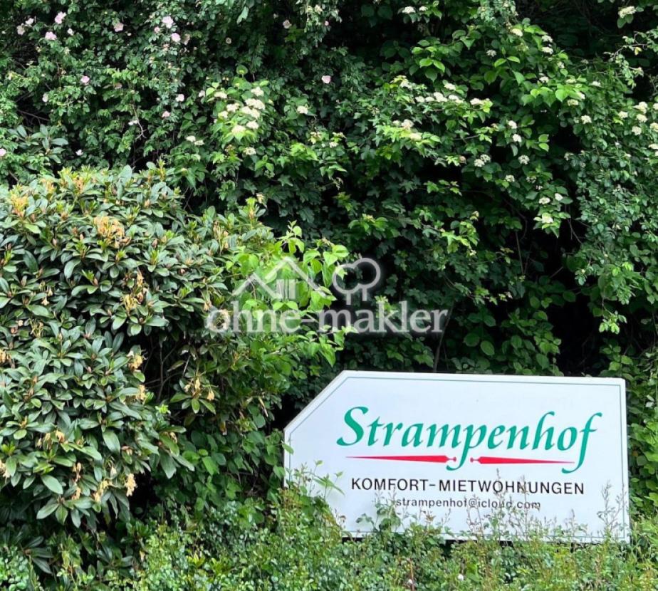 Einfahrt zum Strampenhof