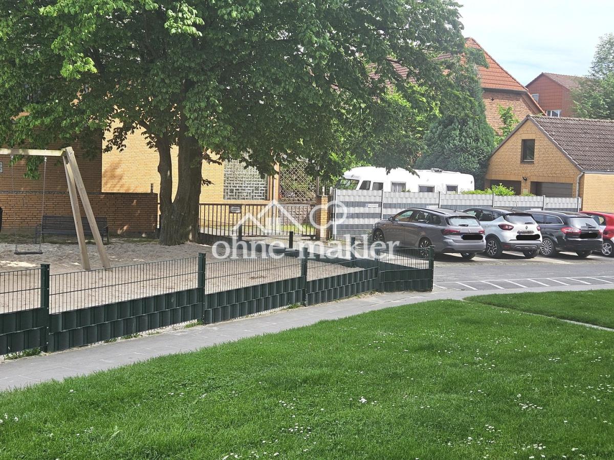 Spielplatz und Stellplatz